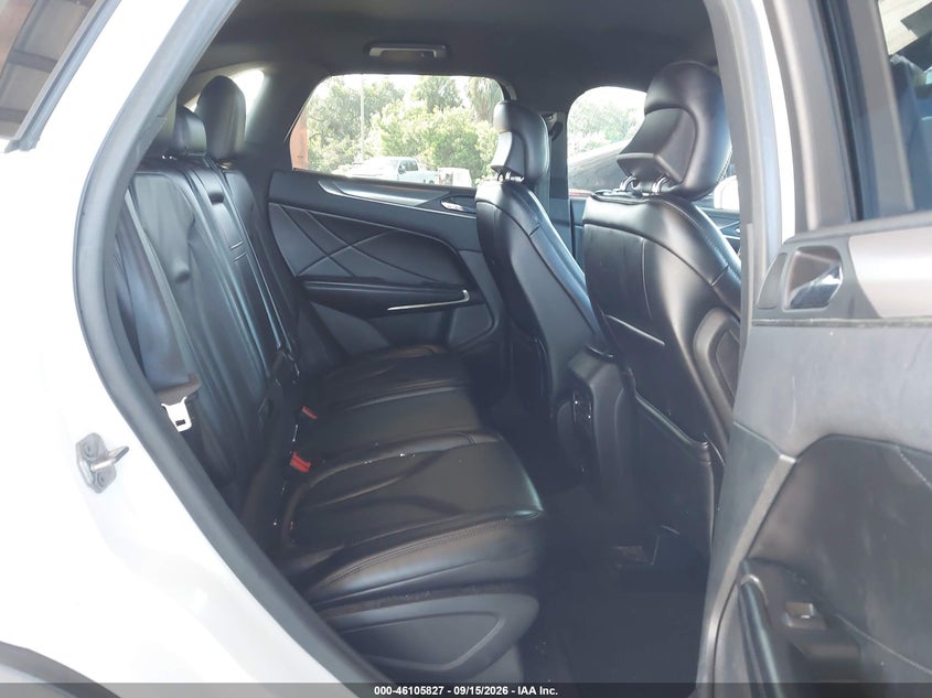 2017 LINCOLN MKC auction photo 8
