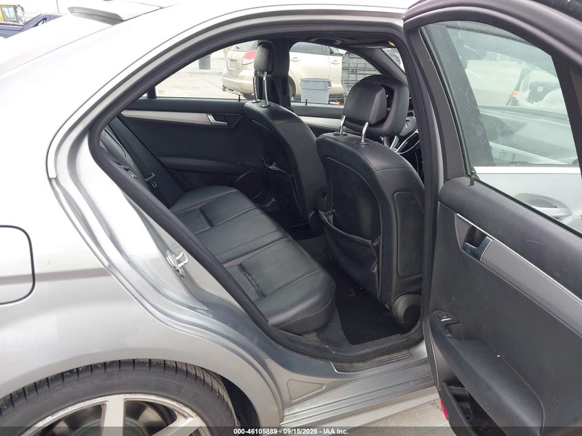 2013 MERCEDES-BENZ C 250 auction photo 8