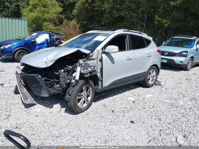 2013 Hyundai Tucson, Удар спереду, IAAI, VIN KM8JU3AC8DU652880 — фото 2