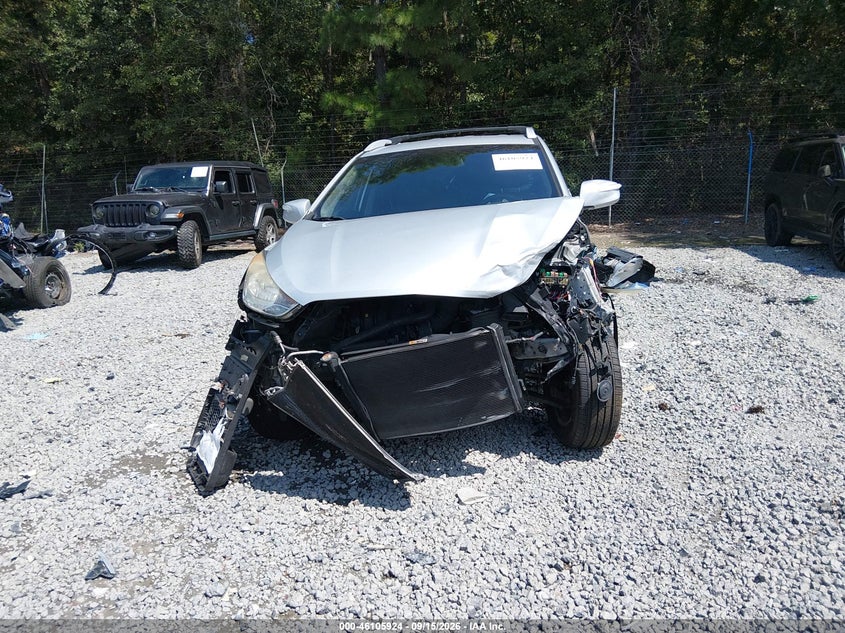 2013 HYUNDAI TUCSON GLS · Фото 13