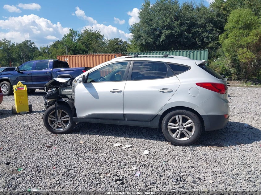 2013 HYUNDAI TUCSON GLS · Фото 15