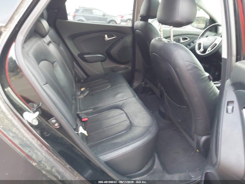 2013 HYUNDAI TUCSON auction photo 8