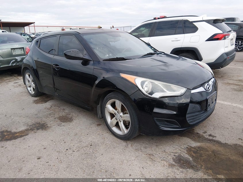 2013 HYUNDAI VELOSTER auction photo 1
