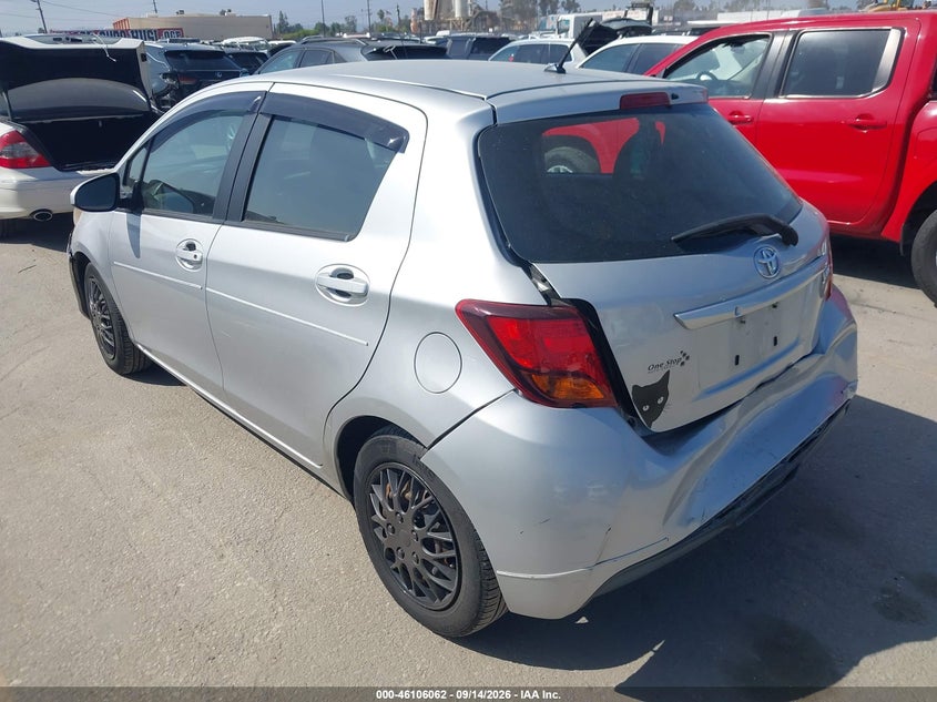 Vin: vnkktud33fa024458, lot: 46605720, toyota yaris l 20153