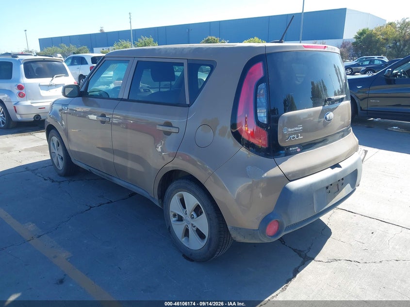 2015 KIA SOUL auction photo 3
