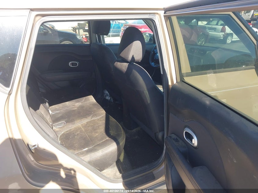 2015 KIA SOUL auction photo 8