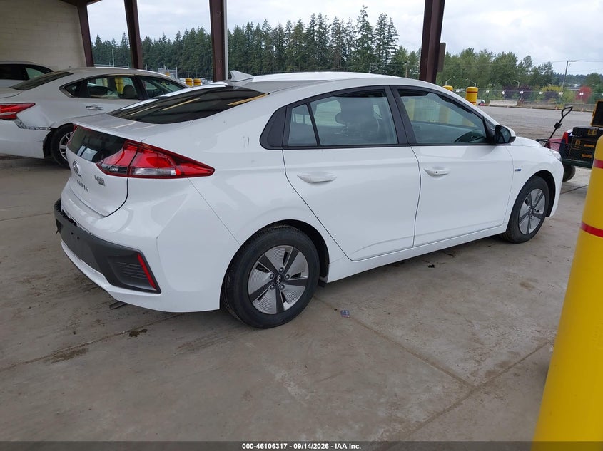 Vin: kmhc65lc8lu210384, lot: 46605975, hyundai ioniq hybrid blue 20204