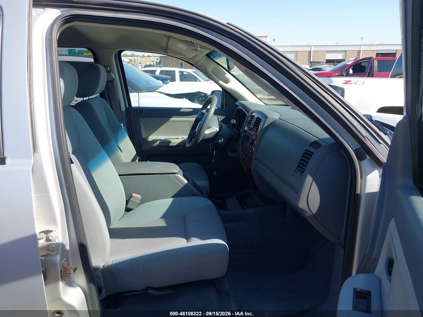 2005 DODGE DAKOTA auction photo 5
