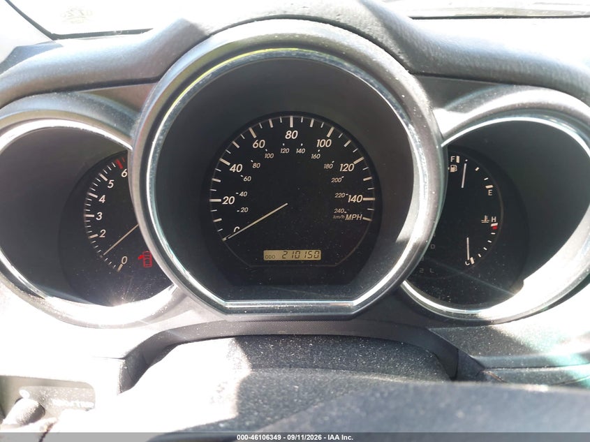 2004 LEXUS RX 330 auction photo 7