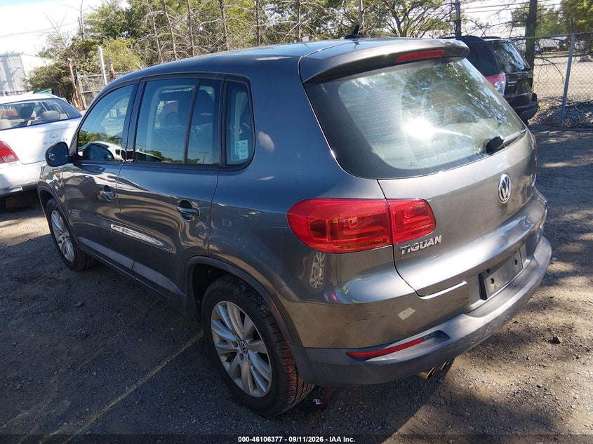 2013 VOLKSWAGEN TIGUAN auction photo 3