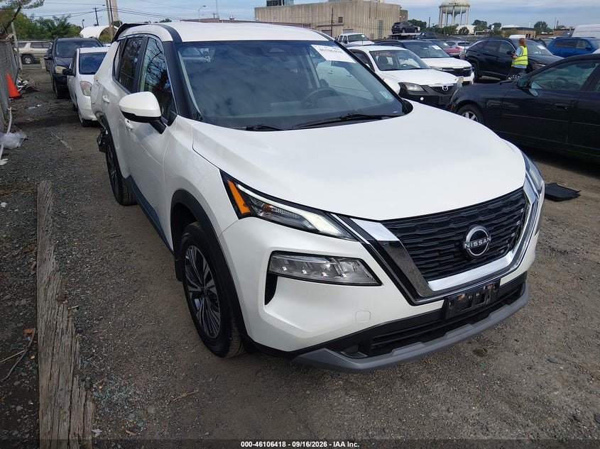 Vin: 5n1bt3bb7nc692470, lot: 46606076, nissan rogue sv intelligent awd 2022 img_1