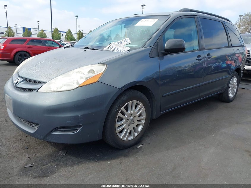 Vin: 5tdkk4cc5as339223, lot: 46606138, toyota sienna le 20102