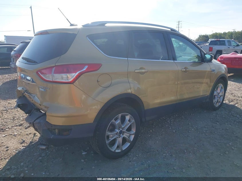 Vin: 1fmcu9jx7fub57734, lot: 46606152, ford escape titanium 20154