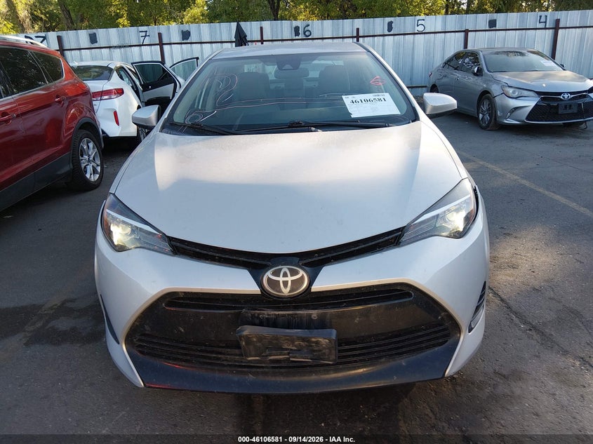 TOYOTA COROLLA - zdjęcie 12