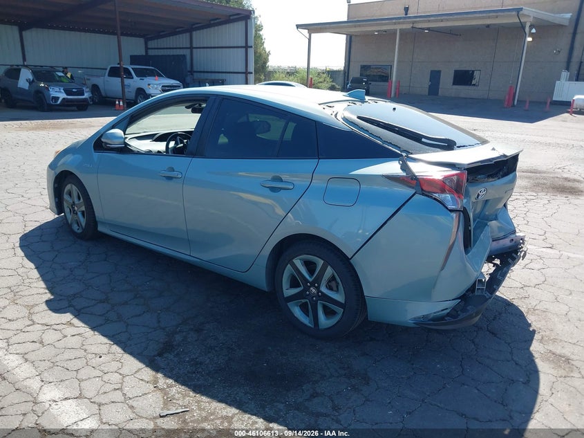 Vin: jtdkarfu9h3033139, lot: 46606271, toyota prius three touring 20173