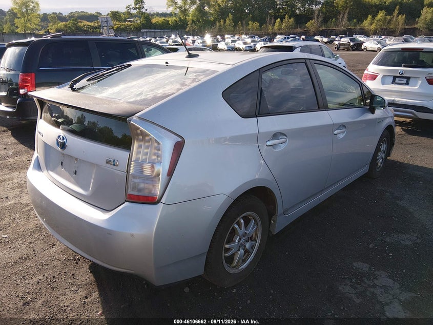2010 TOYOTA PRIUS auction photo 4