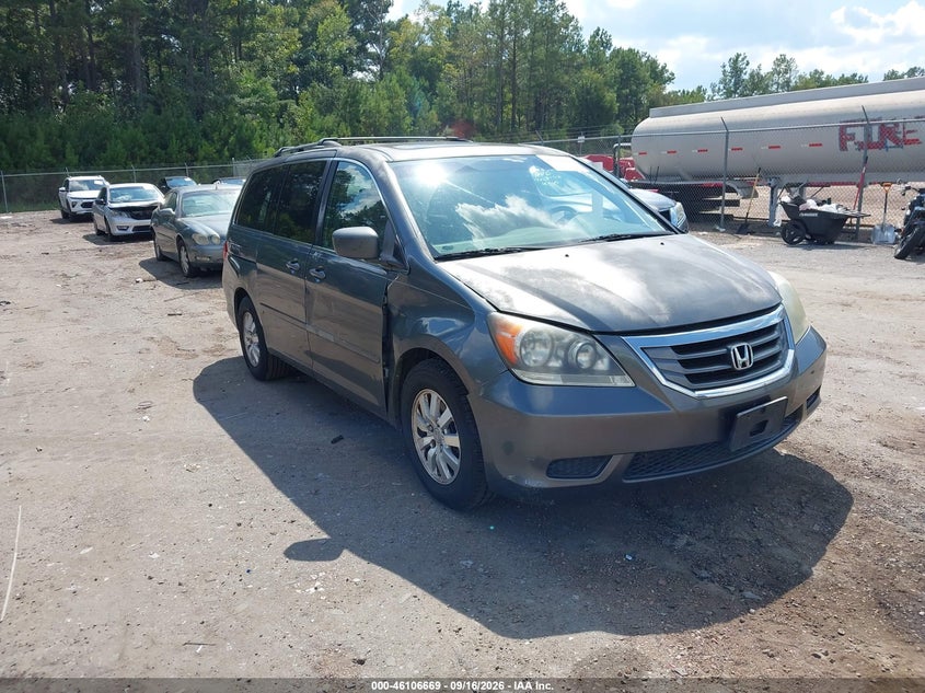 2010 HONDA ODYSSEY auction photo 1
