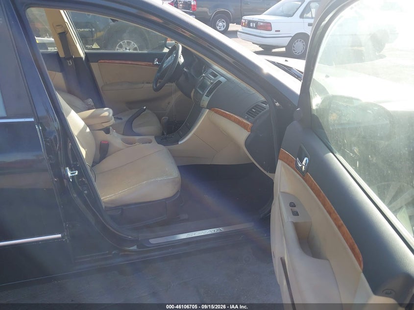 2009 HYUNDAI SONATA auction photo 5