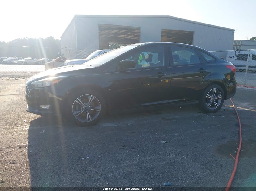 2018 Ford Focus Se, Звичайний знос, IAAI, VIN 1FADP3F2XJL256658 — фото 2