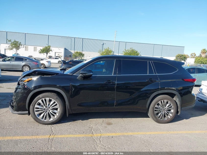 TOYOTA HIGHLANDER - zdjęcie 14