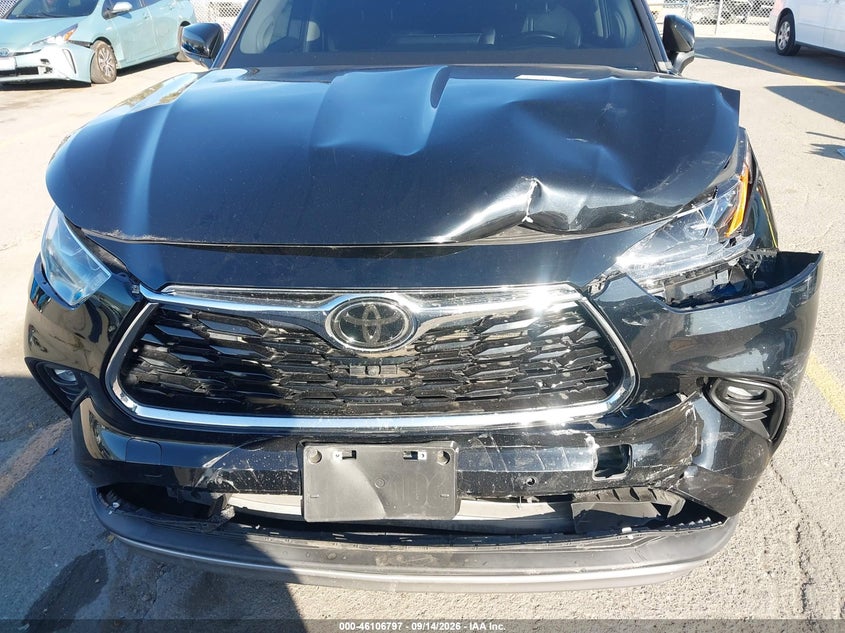 TOYOTA HIGHLANDER - zdjęcie 6