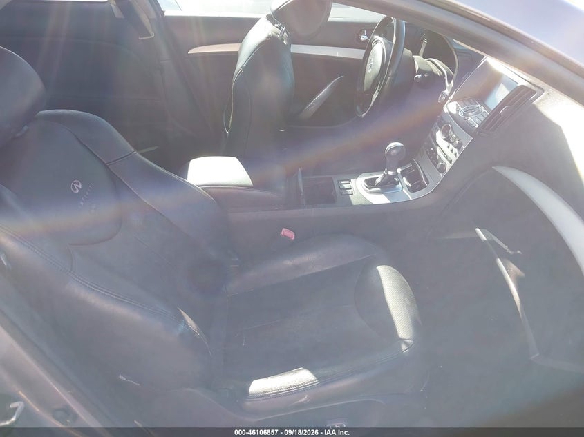 2008 INFINITI G37 JOURNEY · Фото 5