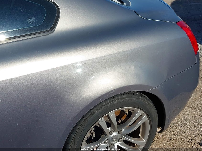 2008 INFINITI G37 JOURNEY · Фото 6