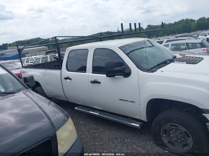 GMC SIERRA 2500HD 2011 VIN 1GT12ZCG1BF228973