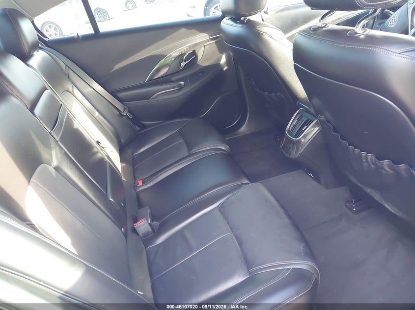 2016 BUICK LACROSSE auction photo 8