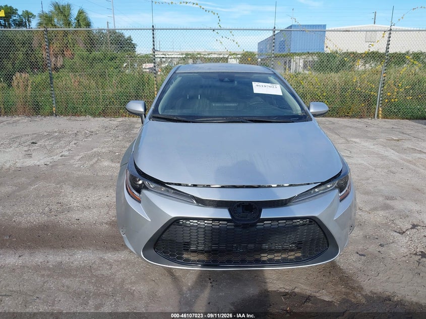 2020 TOYOTA COROLLA auction photo 6