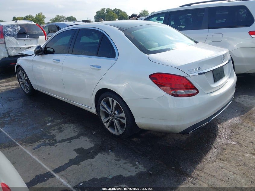 Vin: wddwf4jb3jr327267, lot: 46606745, mercedes-benz c 300 20183