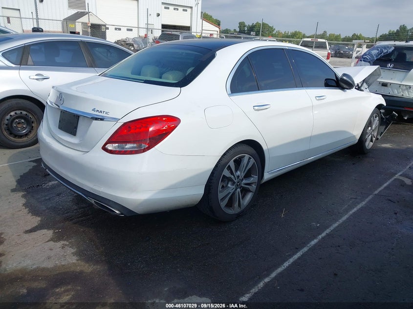 Vin: wddwf4jb3jr327267, lot: 46606745, mercedes-benz c 300 20184