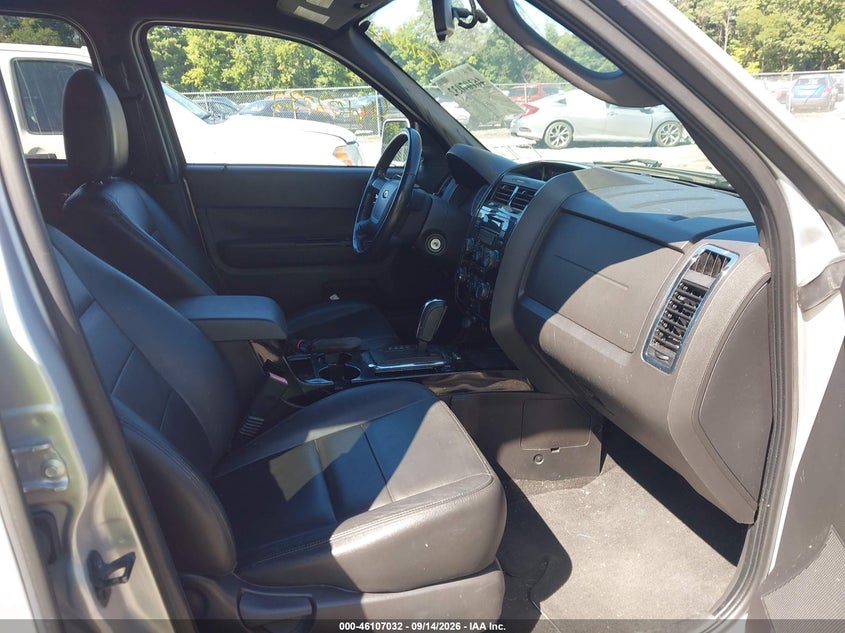 2009 FORD ESCAPE auction photo 5