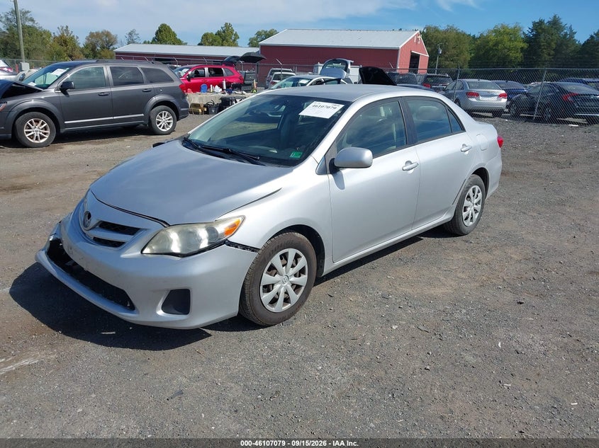2011 Toyota Corolla, Right Front, IAAI, VIN JTDBU4EE2B9135245 — photo 2