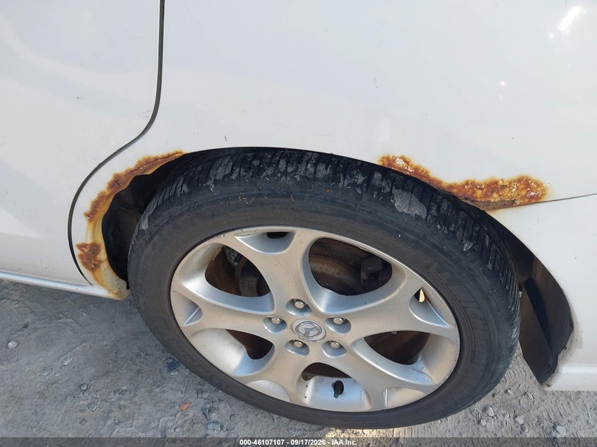 MAZDA MAZDA5 2010 VIN JM1CR2W39A0379498