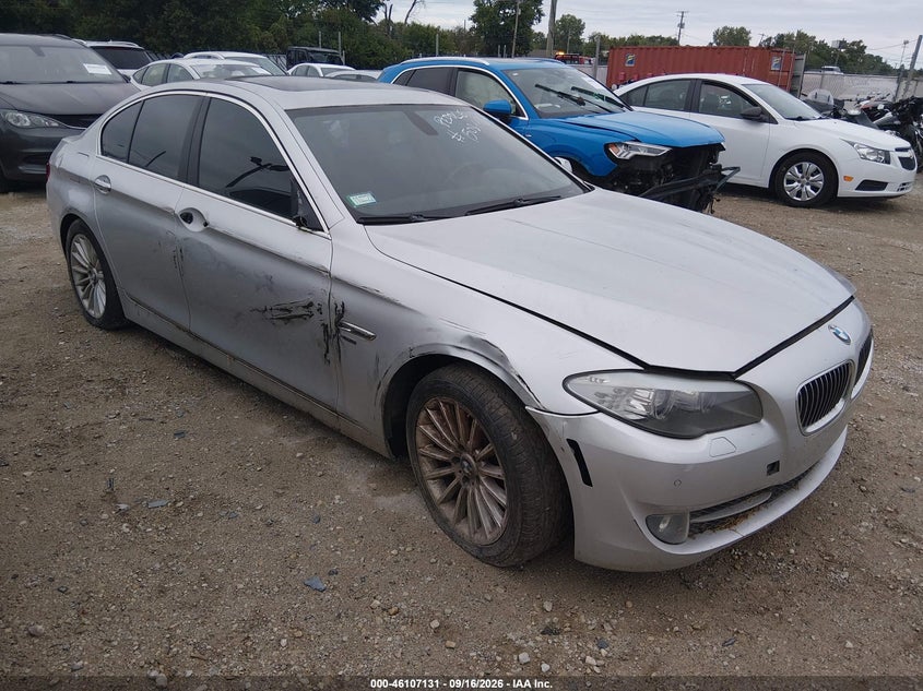 Vin: wbafu7c5xbc877155, lot: 46606847, bmw 535i xdrive 2011 img_1