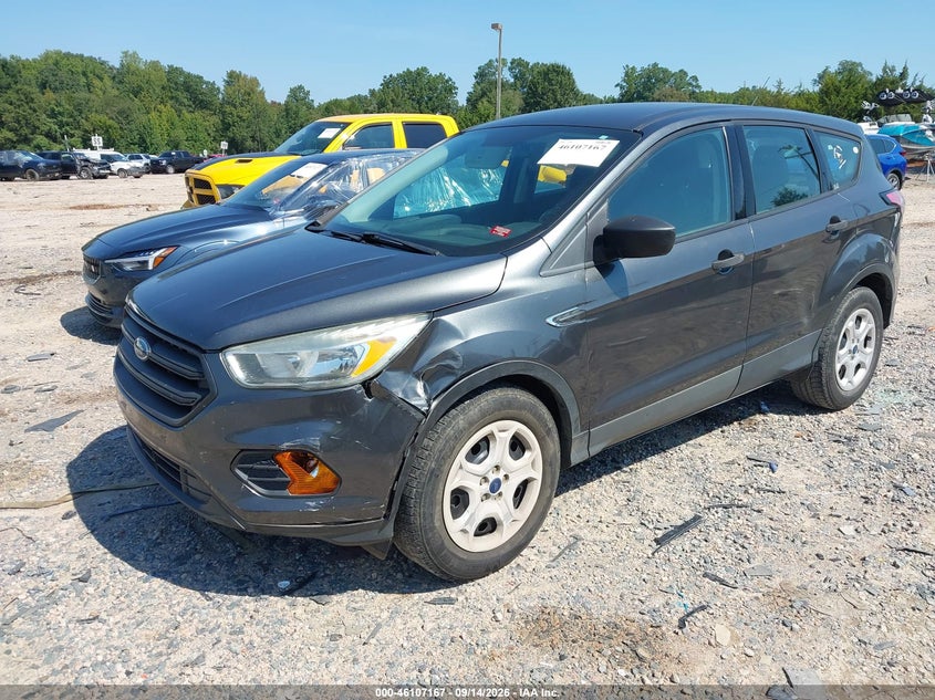 Vin: 1fmcu0f77huc31158, lot: 46606883, ford escape s 20172