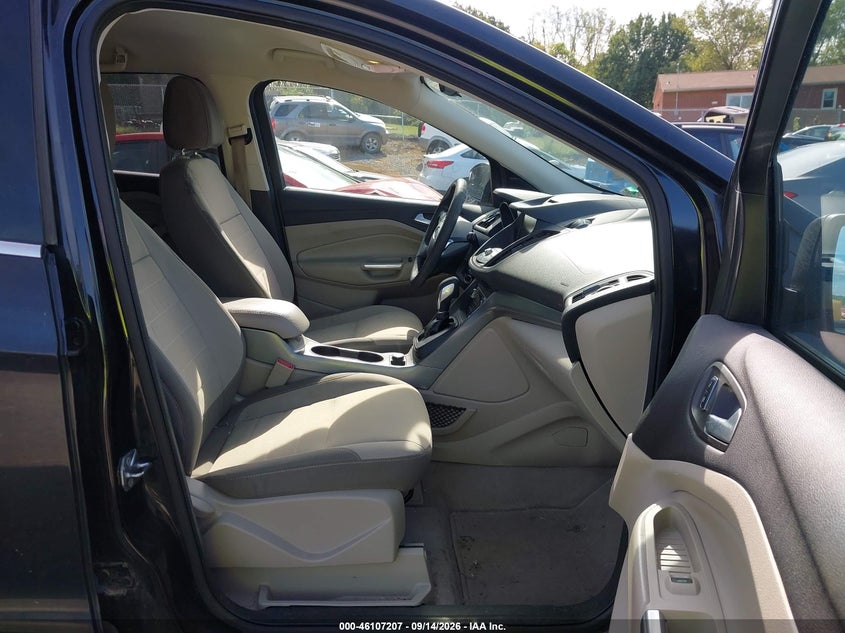 2015 FORD ESCAPE auction photo 5