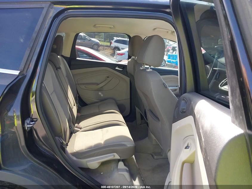 2015 FORD ESCAPE auction photo 8