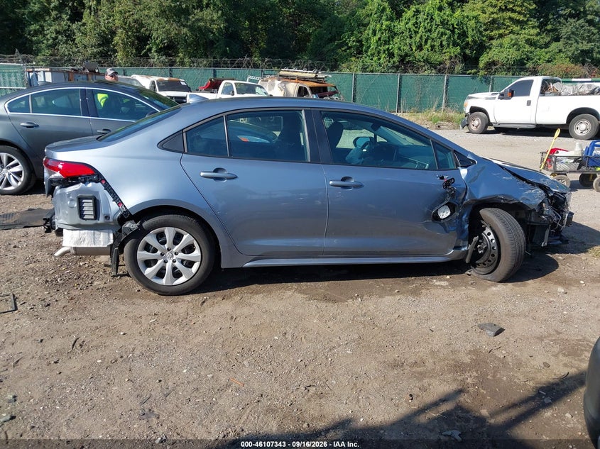 2025 TOYOTA COROLLA LE · Фото 14