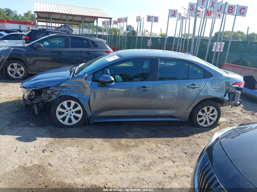 2025 TOYOTA COROLLA LE · Фото 15