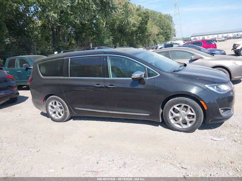 CHRYSLER PACIFICA - zdjęcie 13