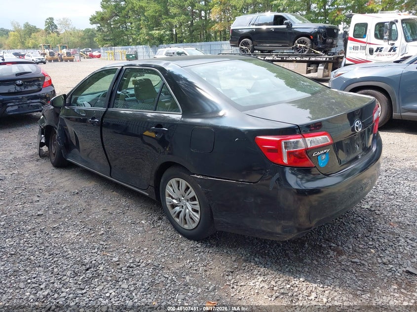 Vin: 4t4bf1fk3cr163228, lot: 46607167, toyota camry le 20123
