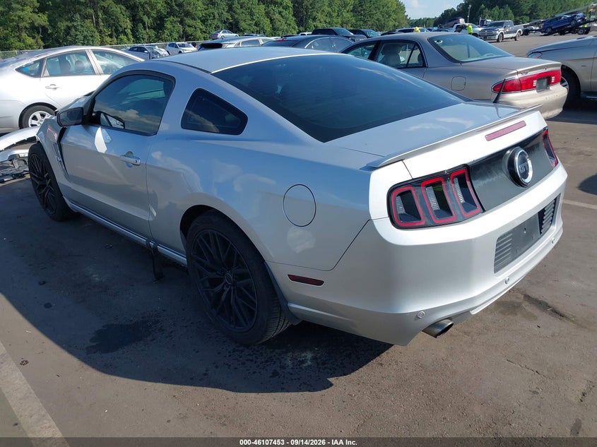 Vin: 1zvbp8cf4d5220413, lot: 46607169, ford mustang gt 20133