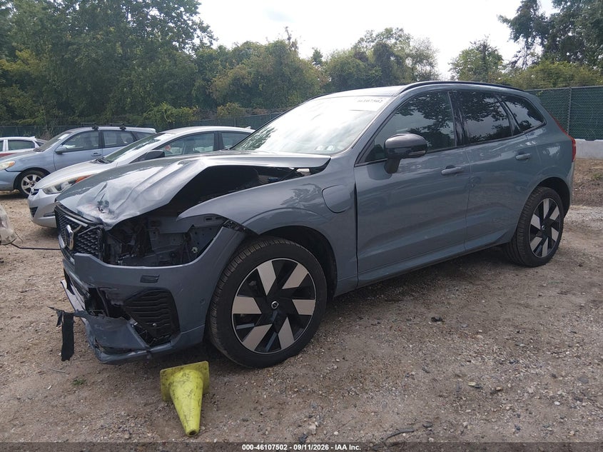 Vin: yv4h60dw2p1391718, lot: 46607218, volvo xc60 recharge plug-in hybrid t8 plus dark theme 20232