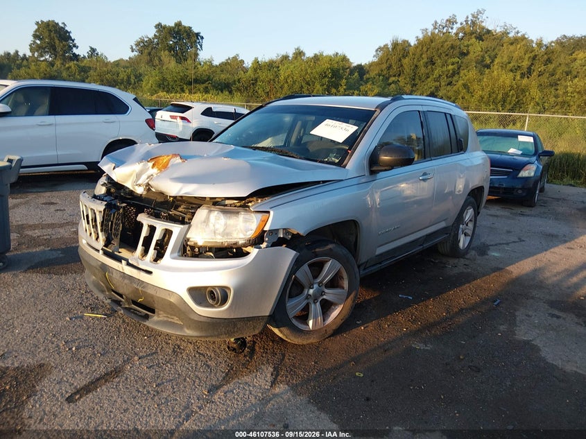 Vin: 1j4nt1fb2bd248879, lot: 46607252, jeep compass 20112