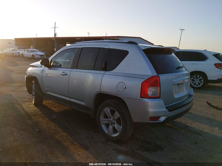 Vin: 1j4nt1fb2bd248879, lot: 46607252, jeep compass 20113