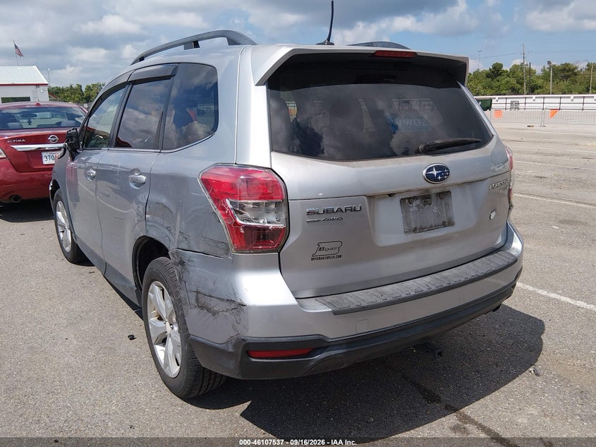 Vin: jf2sjapc3eh458881, lot: 46607253, subaru forester 2.5i touring 20143