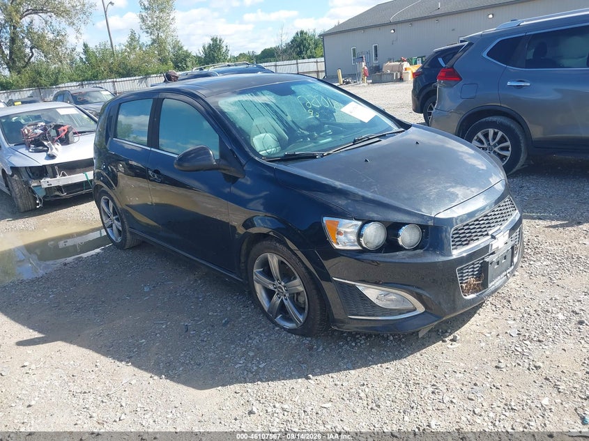 Vin: 1g1jg6sbxd4235112, lot: 46607283, chevrolet sonic rs auto 2013 img_1