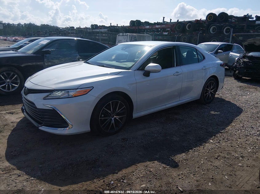 Vin: 4t1f11ak3pu811965, lot: 46607348, toyota camry xle 20232